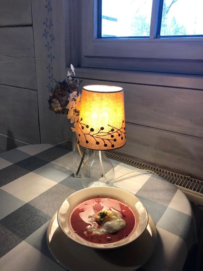 Stajnia Bialy Borek Biskupice Kocurów Esterno foto